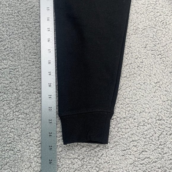 Mitchell & Ness x Wu Tang x Hulu Men's Hoodie Sweatshirt Black Size Medium NWT - Picture 11 of 12